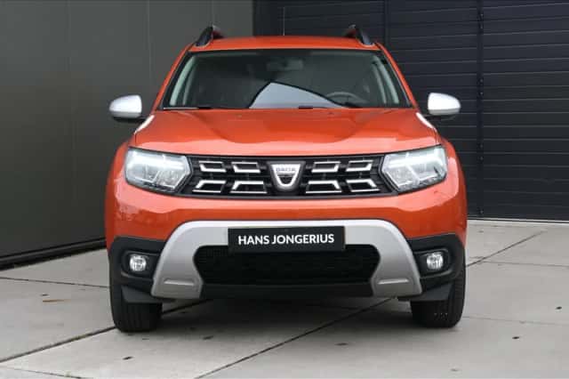 Dacia Duster (2022) thumbnail 2