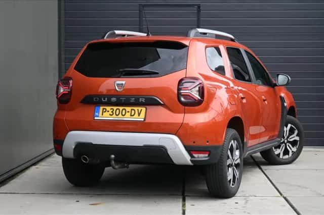 Dacia Duster (2022) thumbnail 3
