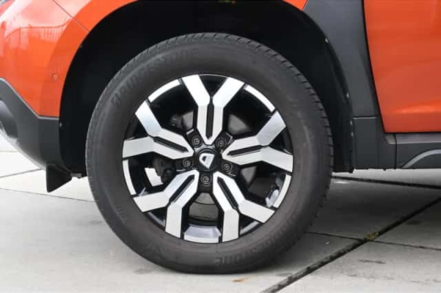 Dacia Duster (2022) thumbnail 4