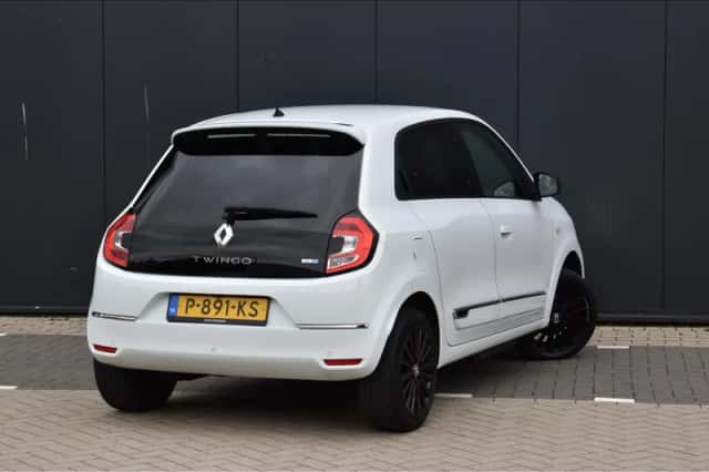 Renault Twingo (2022) thumbnail 2