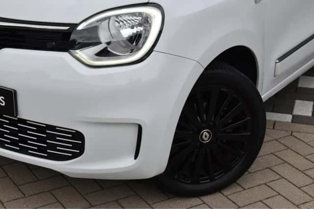 Renault Twingo (2022) thumbnail 3