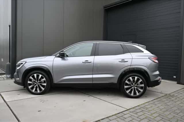 Renault Austral (2023) thumbnail 6