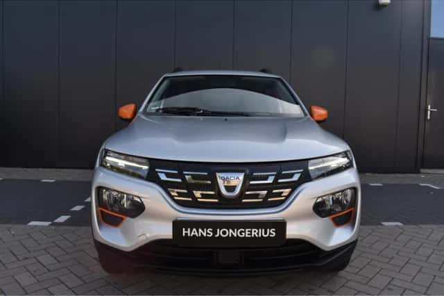Dacia Spring (2022) thumbnail 3