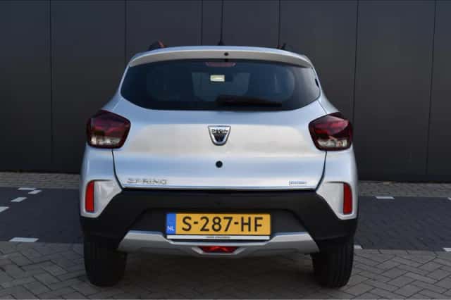 Dacia Spring (2022) thumbnail 6
