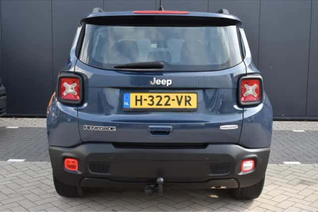 Jeep Renegade (2020) thumbnail 5