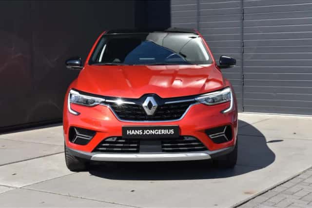 Renault Arkana (2021) thumbnail 2