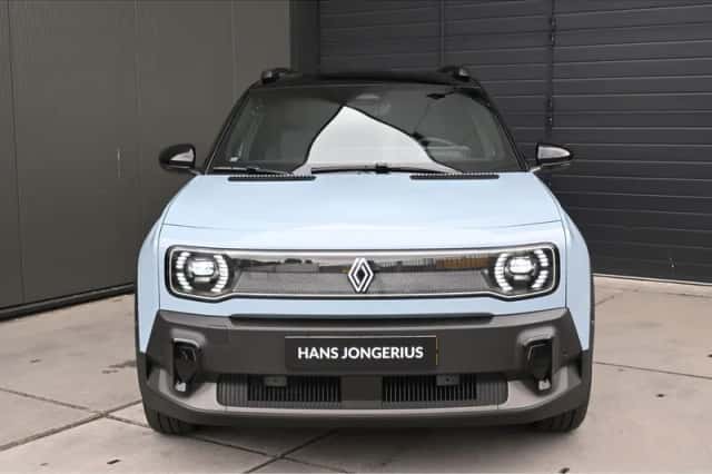Renault 4 (2025) thumbnail 2