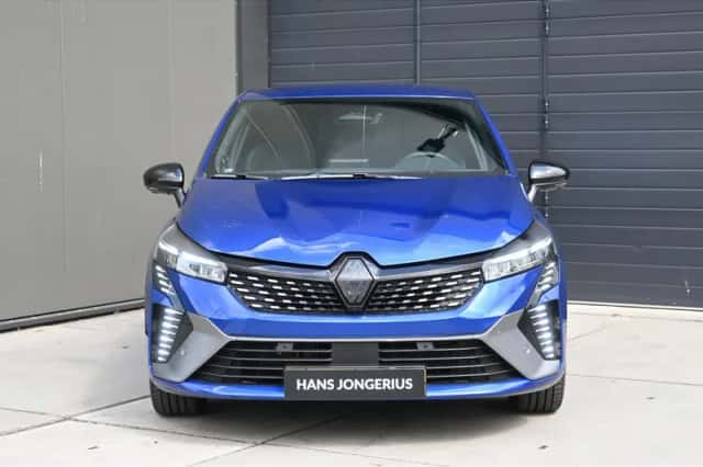 Renault Clio (2025) thumbnail 2