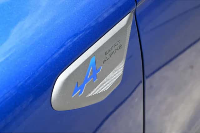 Renault Clio (2025) thumbnail 6
