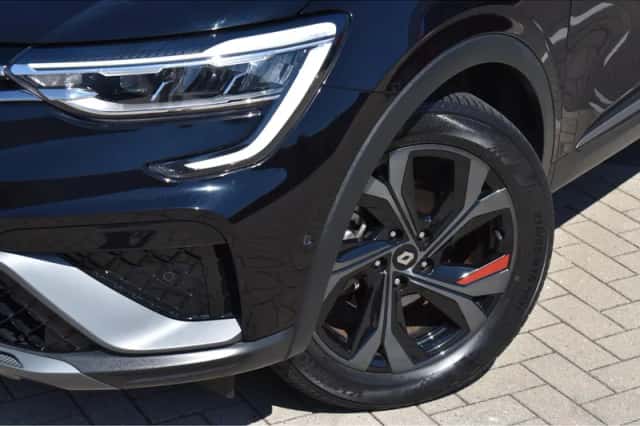 Renault Arkana (2022) thumbnail 2