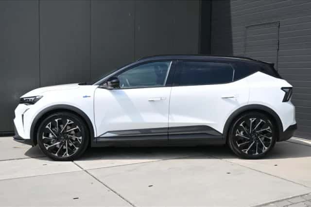 Renault Scénic (2025) thumbnail 3