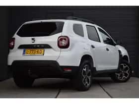 Dacia Duster (2021) thumbnail 3