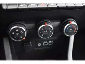 Renault Clio (2024) thumbnail 17