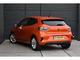 Renault Clio (2024) thumbnail 8