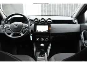 Dacia Duster (2022) thumbnail 4