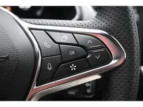 Renault Captur (2024) thumbnail 16