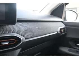 Dacia Sandero Stepway (2023) thumbnail 24