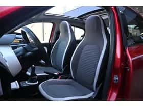 Renault Twingo (2015) thumbnail 11