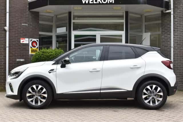 Renault Captur (2021) thumbnail 6