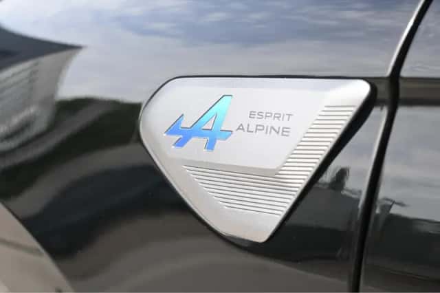 Renault Clio (2025) thumbnail 6
