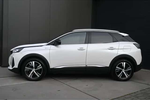 Peugeot 3008 (2021) thumbnail 5
