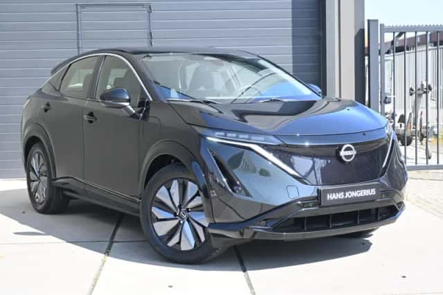 Nissan Ariya (2023) thumbnail 6