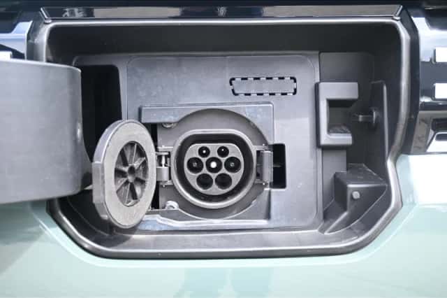 Dacia Spring (2024) thumbnail 6