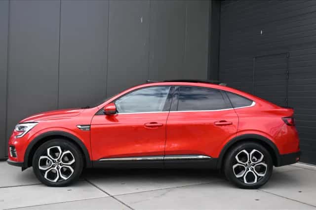 Renault Arkana (2022) thumbnail 6