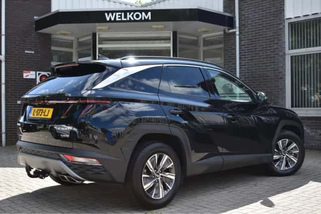 Hyundai Tucson (2021) thumbnail 2