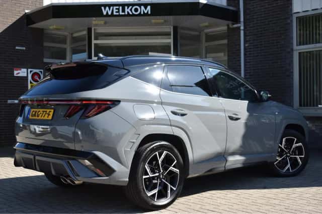 Hyundai Tucson (2024) thumbnail 2