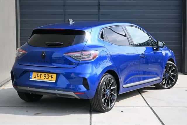 Renault Clio (2025) thumbnail 3