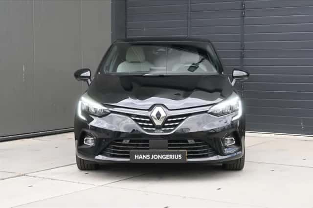 Renault Clio (2022) thumbnail 2