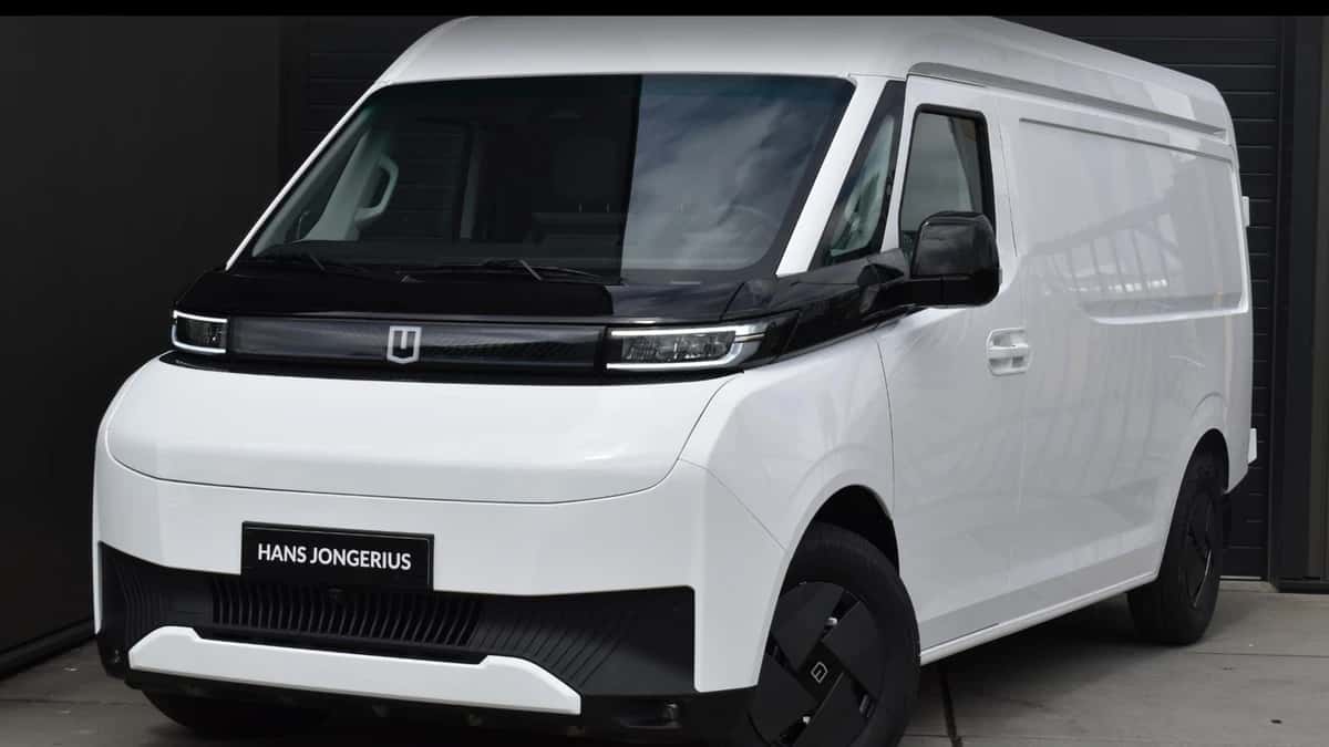Farizon SV (2026) — foto 1