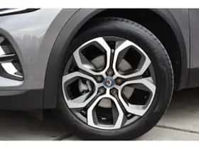 Renault Captur (2021) thumbnail 4
