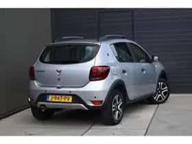 Dacia Sandero (2020) thumbnail 3
