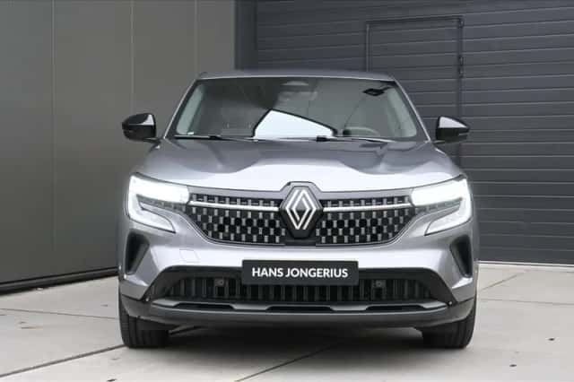 Renault Austral (2025) thumbnail 2