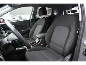 Hyundai Kona (2022) thumbnail 10