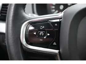 Volvo XC90 (2015) thumbnail 25