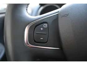 Renault Clio (2019) thumbnail 19