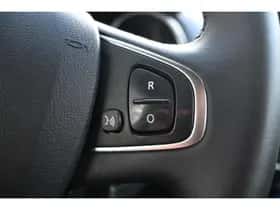 Renault Clio (2019) thumbnail 21