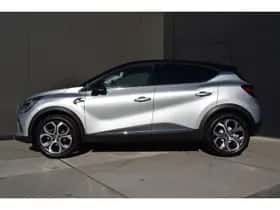Renault Captur (2022) thumbnail 5