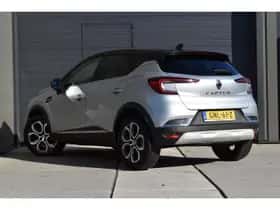 Renault Captur (2022) thumbnail 6