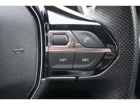 Peugeot 3008 (2021) thumbnail 25