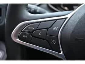 Renault Clio (2021) thumbnail 17
