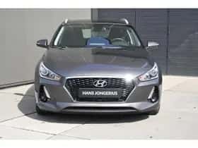 Hyundai i30 (2018) thumbnail 2