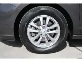 Hyundai i30 (2018) thumbnail 4