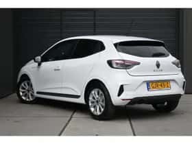 Renault Clio (2024) thumbnail 8