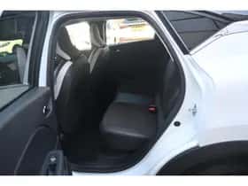 Renault Captur (2021) thumbnail 12