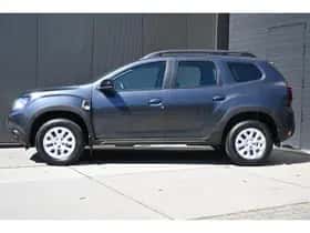 Dacia Duster (2022) thumbnail 6