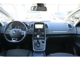 Renault Scénic (2022) thumbnail 9